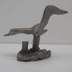 rawcliffe-seagull-1-treasures-under-sugar-loaf-winona-minnesota-antiques-collectibles-crafts
