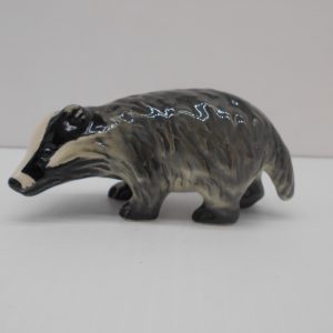 goebel-badger-jj-treasures-under-sugar-loaf-winona-minnesota-antiques-collectibles-crafts