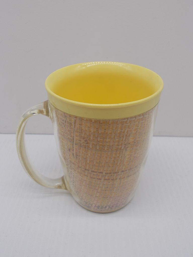 https://treasuresundersugarloaf.com/wp-content/uploads/2020/04/Disney-Raffia-Mug-Donald-Duck-e1586454018744-768x1024.jpg