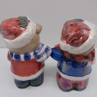 https://treasuresundersugarloaf.com/wp-content/uploads/2020/12/Christmas-Bear-Salt-Pepper-Shakers-2-200x200.jpg