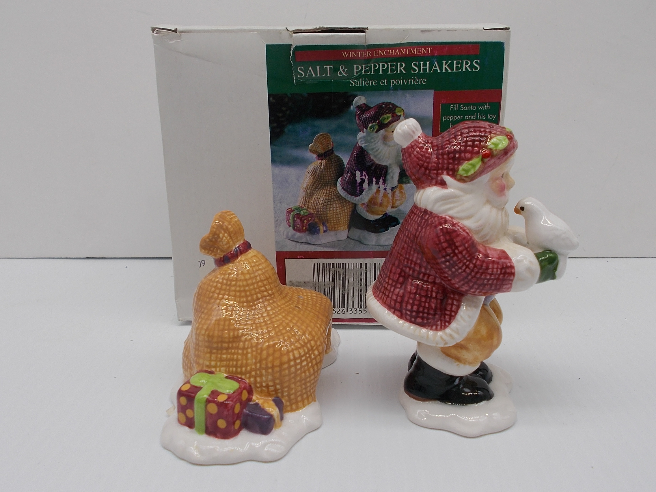Santa Claus Salt & Pepper Shakers – Treasures Under Sugar Loaf – Antiques,  Collectibles, Home Decor and More